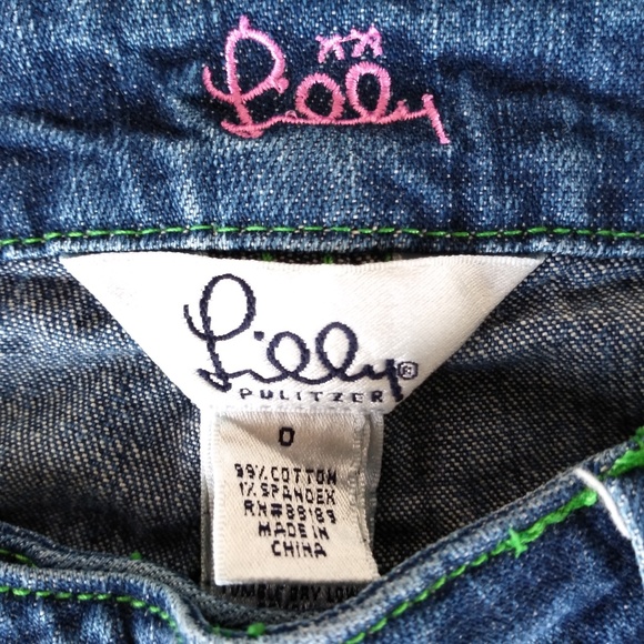 LILLY PULITZER CROP W/ Button Flap Pockets. EUC - Picture 5 of 7